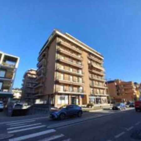 Apartamento Sesto Calende Centro Exterior foto